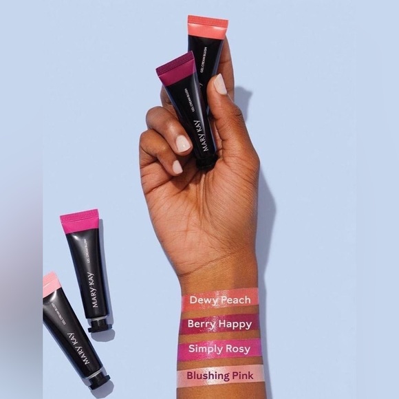 Mary Kay Gel Cream Blush in Simply Rosy. - Picture 2 of 6